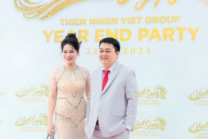 Year-End Party 2023 VƯỢT SÓNG và ra mắt sản phẩm bộ sưu tập nước hoa Hương Quê